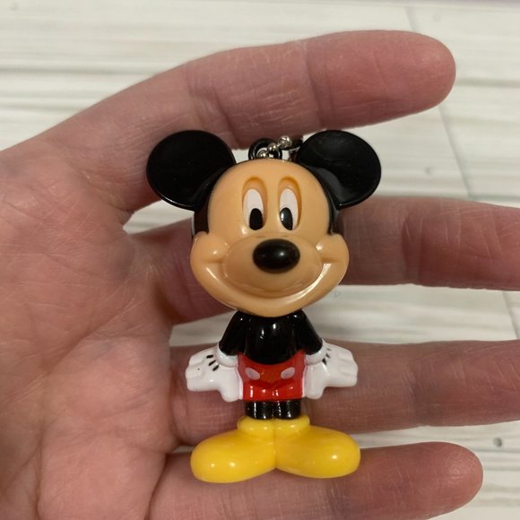 Disney Mickey Mouse Bobblehead Keychain - Picture 1 of 4